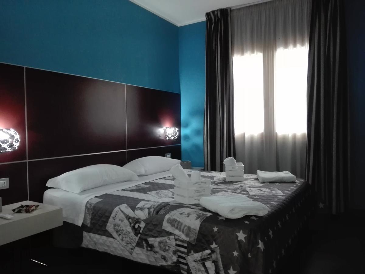 Manu'S Guest Suite 科森扎 外观 照片
